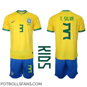 Brasilien Thiago Silva #3 Replika Hemmatröja Barn VM 2022 Kortärmad (+ Korta byxor)